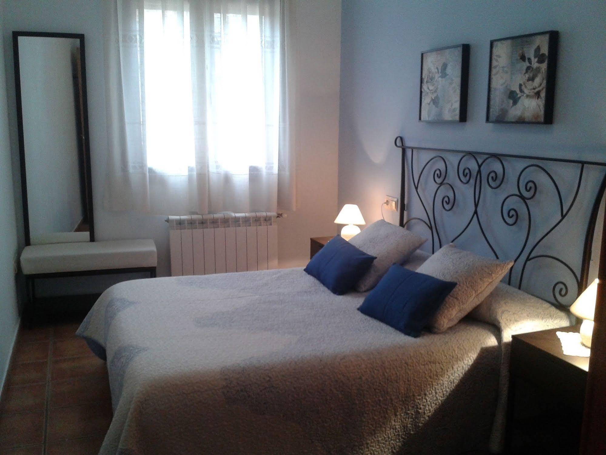 Apartamentos Casa Lola Rodeados De Montanas Y Rios 贝塞特 外观 照片